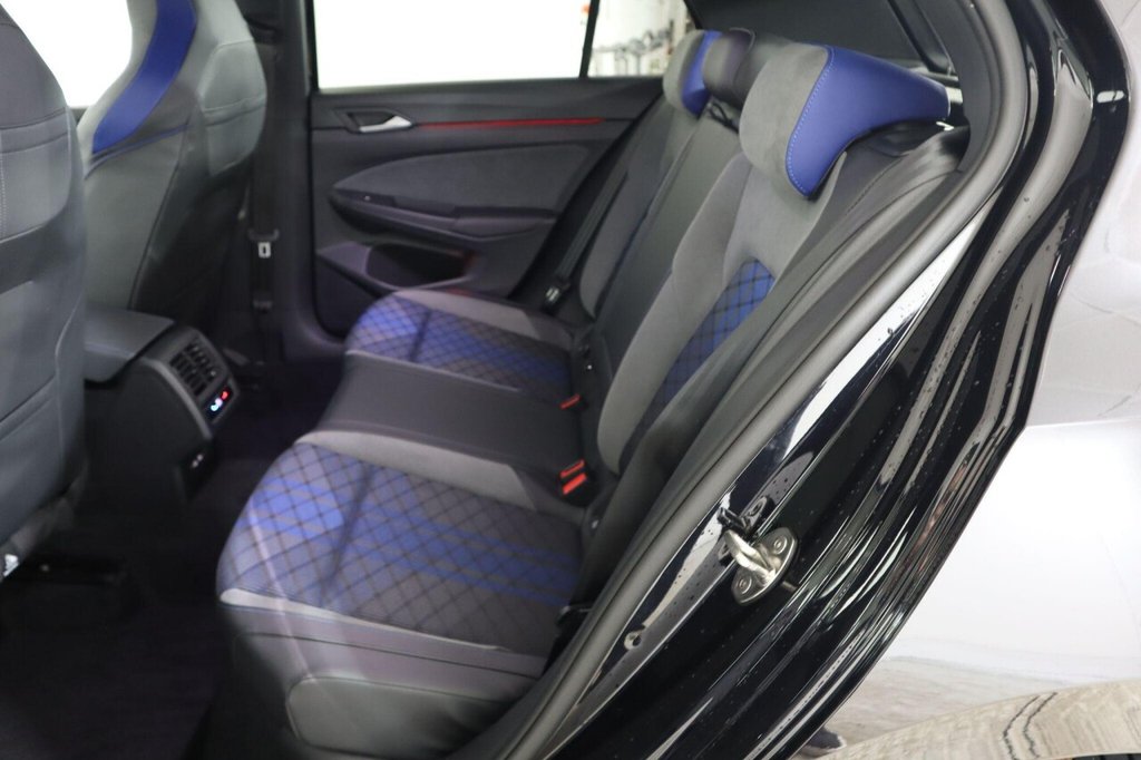 Used Volkswagen Golf 2023 for sale - 76582917: Photo 15