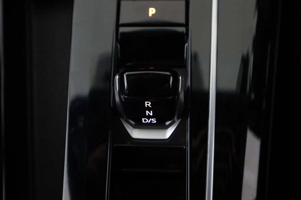 Used Volkswagen Golf 2023 for sale - 76582917: Photo 21