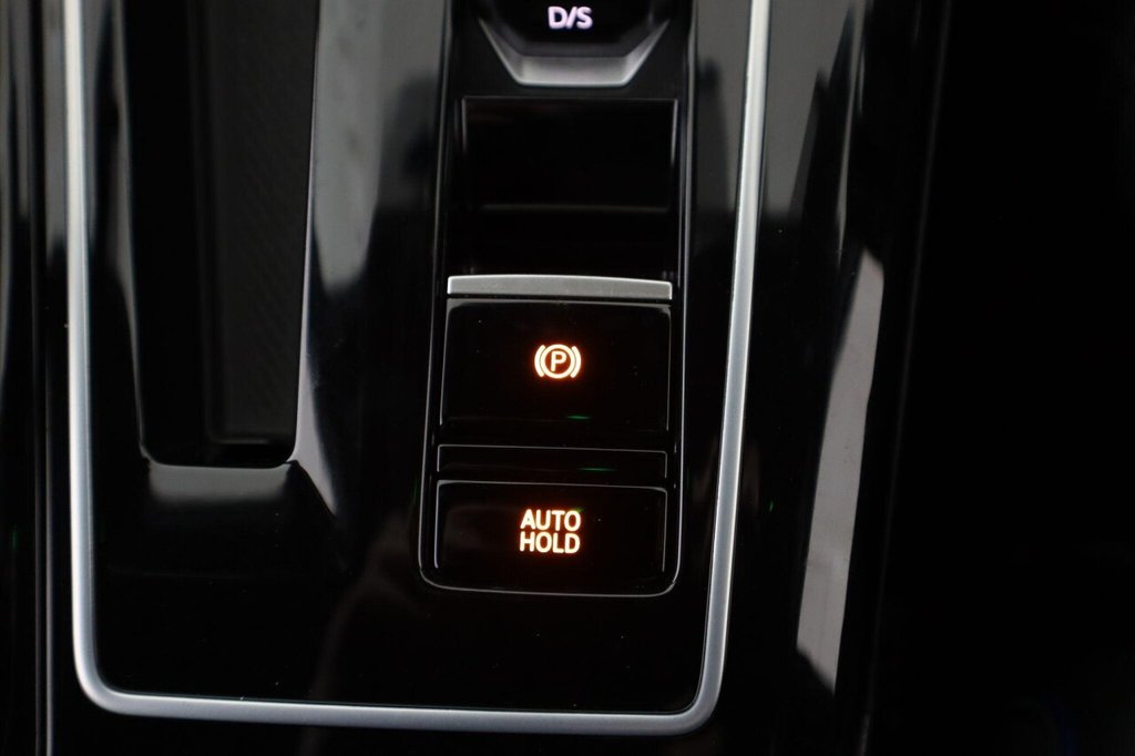 Used Volkswagen Golf 2023 for sale - 76582917: Photo 22