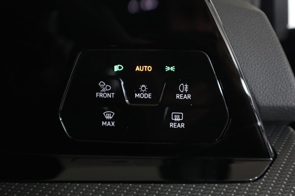 Used Volkswagen Golf 2023 for sale - 76582917: Photo 23