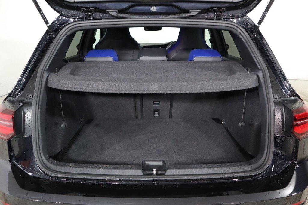 Used Volkswagen Golf 2023 for sale - 76582917: Photo 48