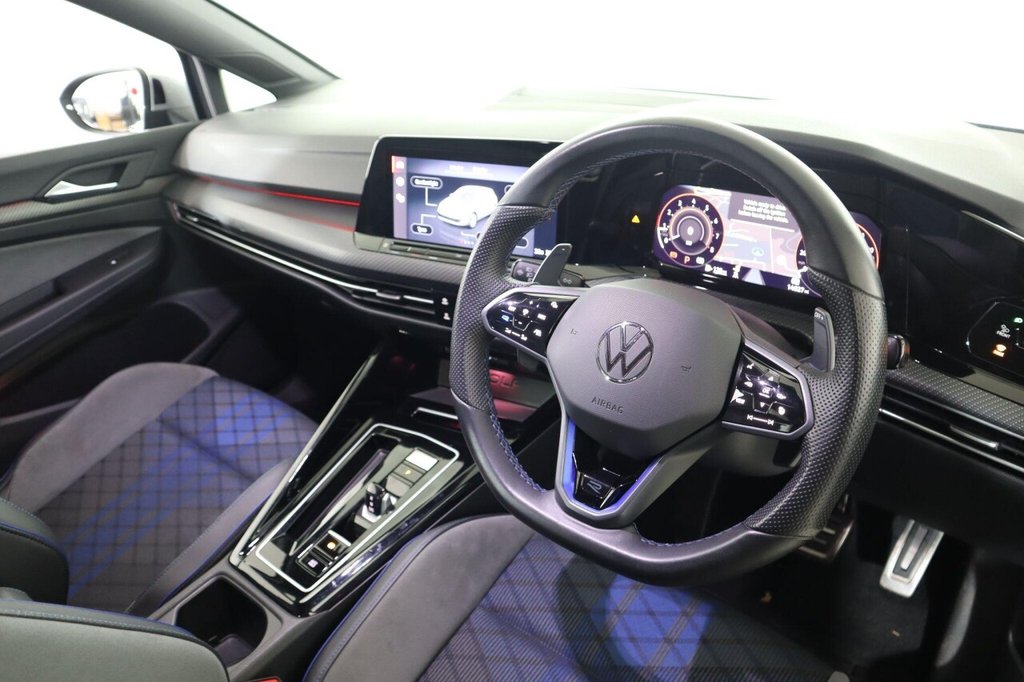 Used Volkswagen Golf 2023 for sale - 76582917: Photo 49