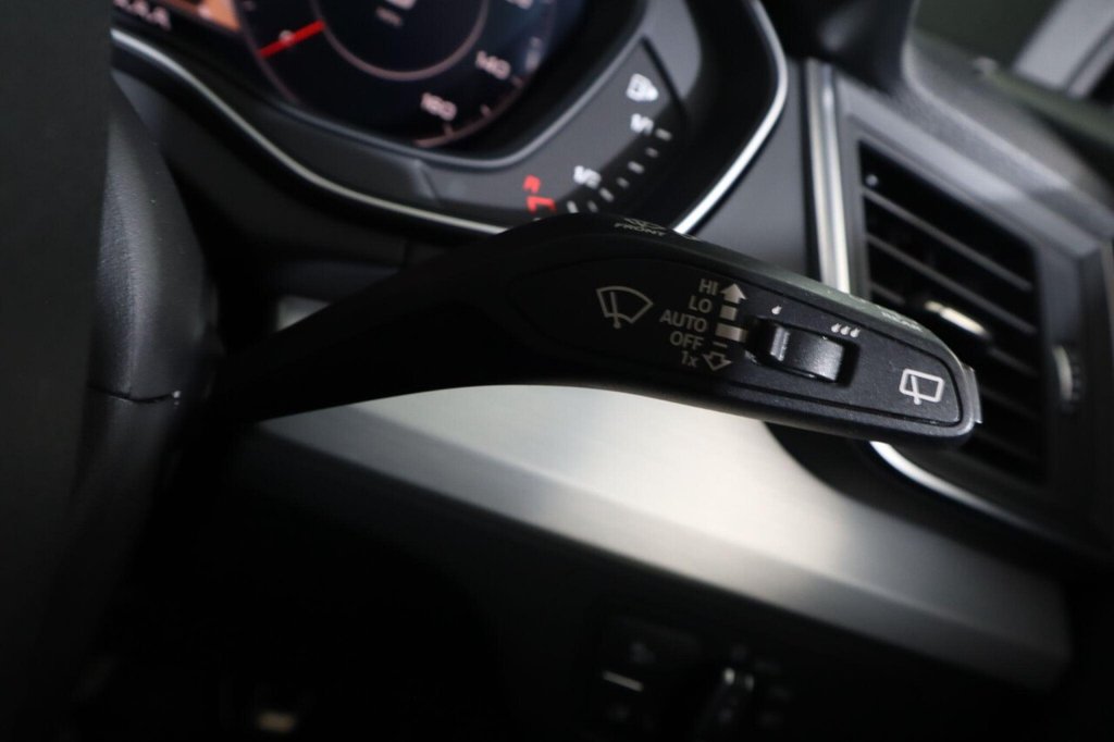 Used Audi Q5 2019 for sale - 76430032: Photo 19