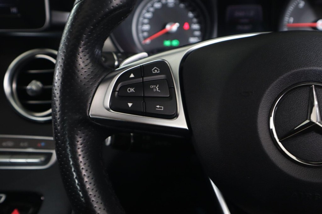 Used Mercedes-Benz GLC 2019 for sale - 77302730: Photo 18