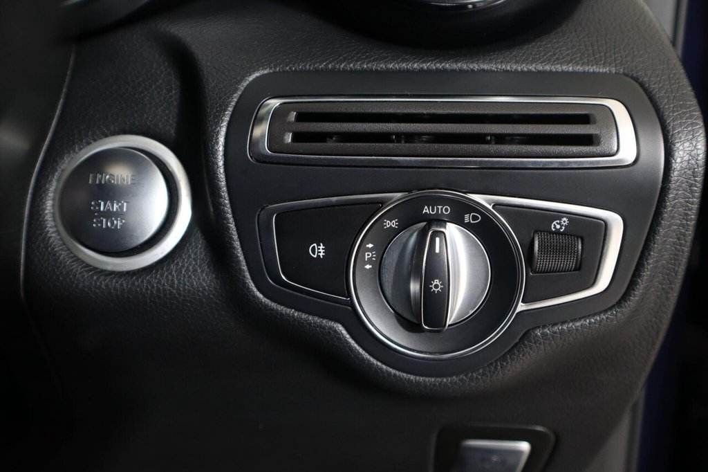 Used Mercedes-Benz GLC 2019 for sale - 77302730: Photo 26