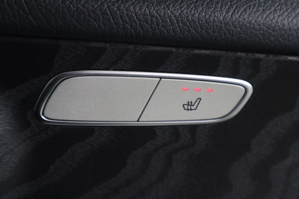 Used Mercedes-Benz GLC 2019 for sale - 77302730: Photo 27