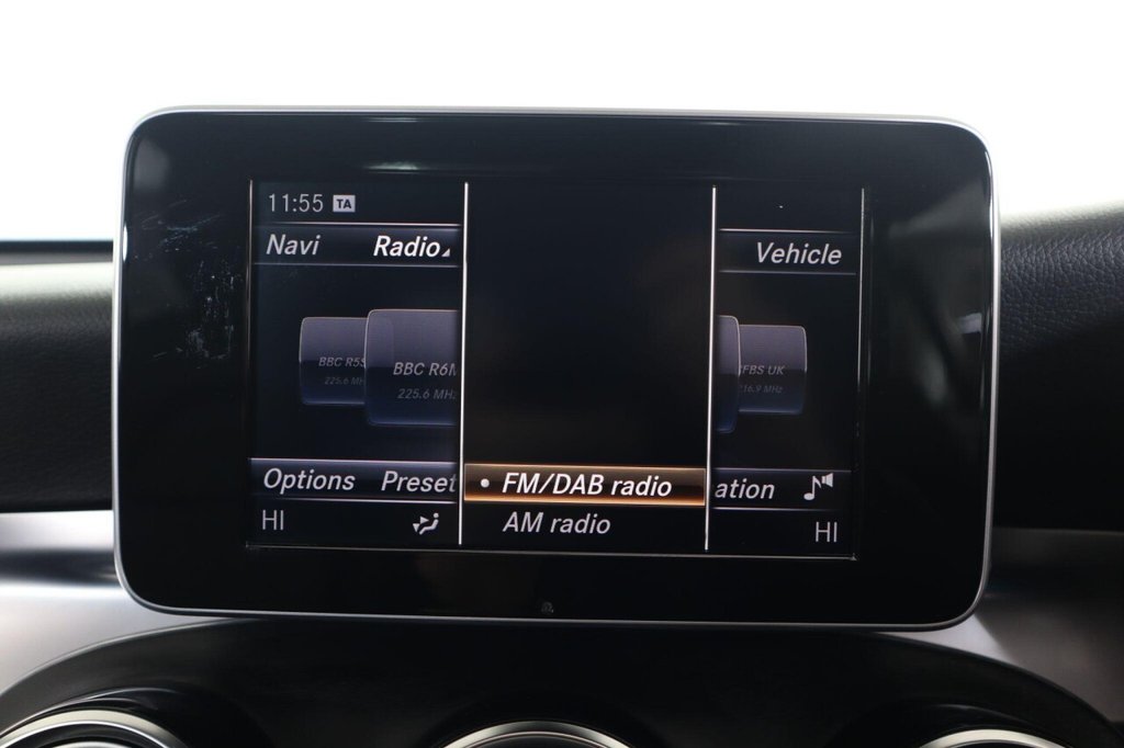 Used Mercedes-Benz GLC 2019 for sale - 77302730: Photo 37