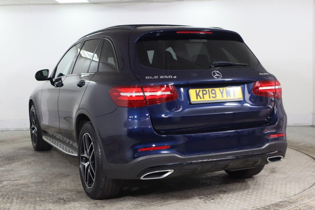 Used Mercedes-Benz GLC 2019 for sale - 77302730: Photo 5