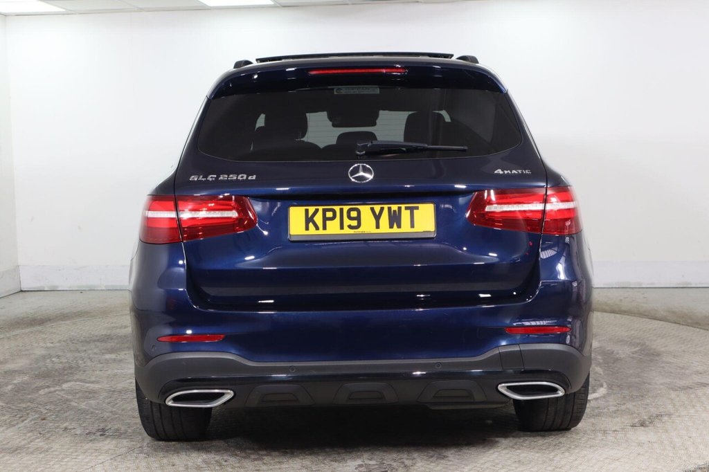 Used Mercedes-Benz GLC 2019 for sale - 77302730: Photo 8