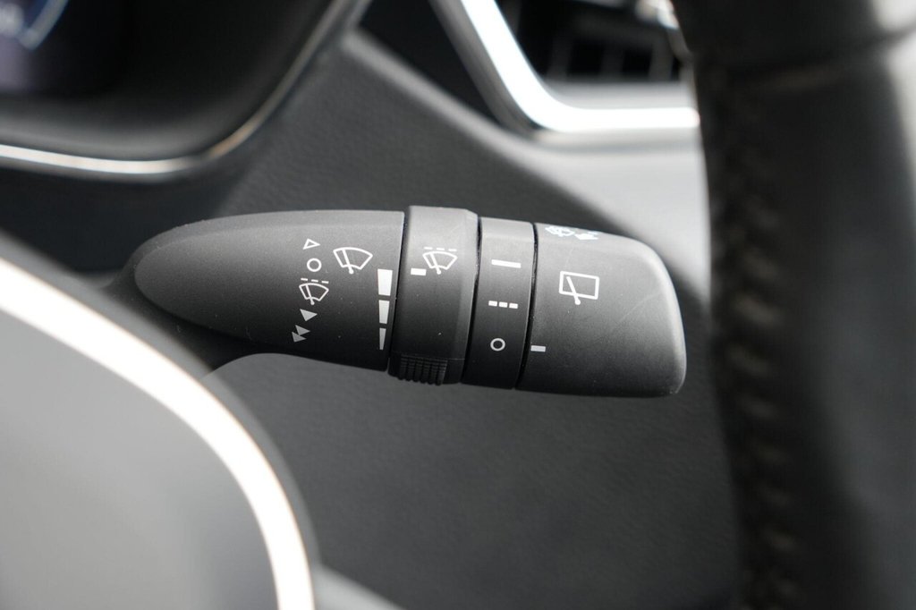 Used Toyota Corolla 2023 for sale - 77551647: Photo 32