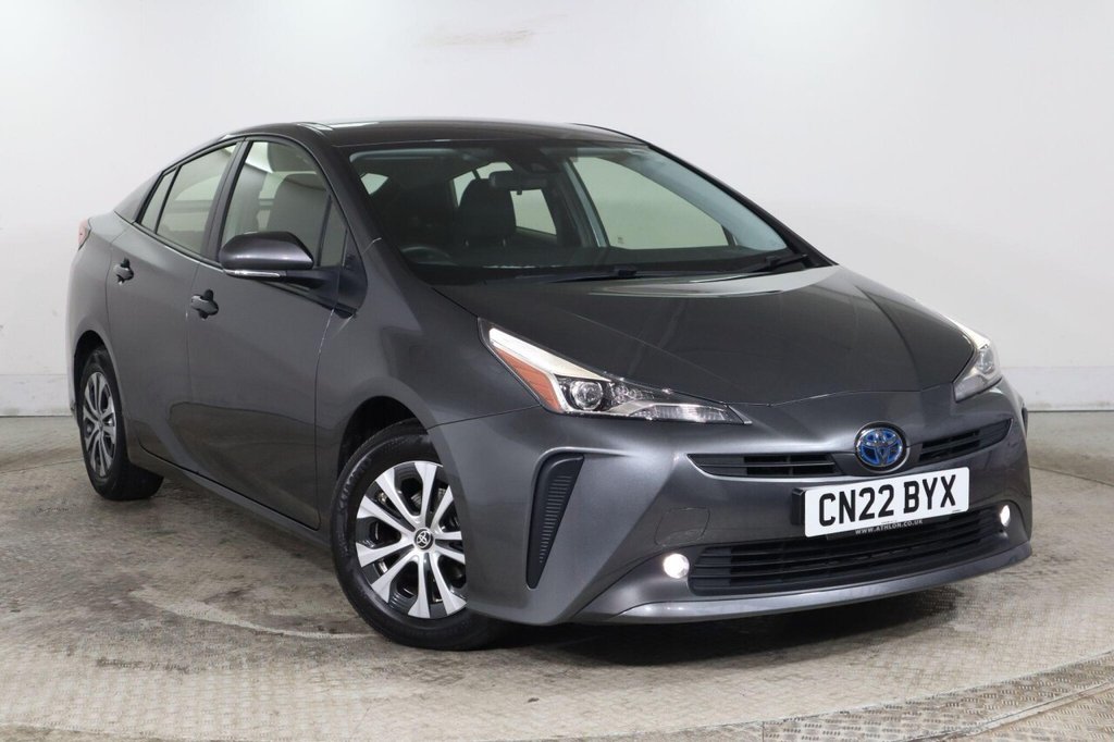 Used Toyota Prius 2022 for sale - 76582776: Photo 1
