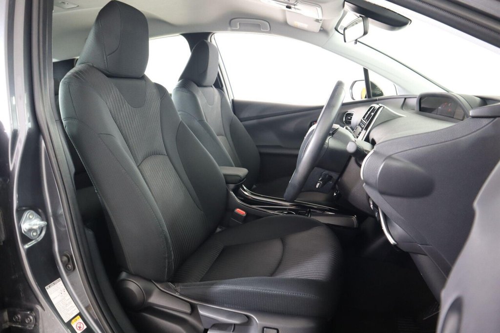 Used Toyota Prius 2022 for sale - 76582776: Photo 14