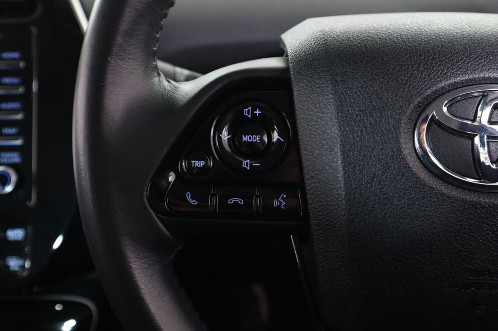 Used Toyota Prius 2022 for sale - 76582776: Photo 18