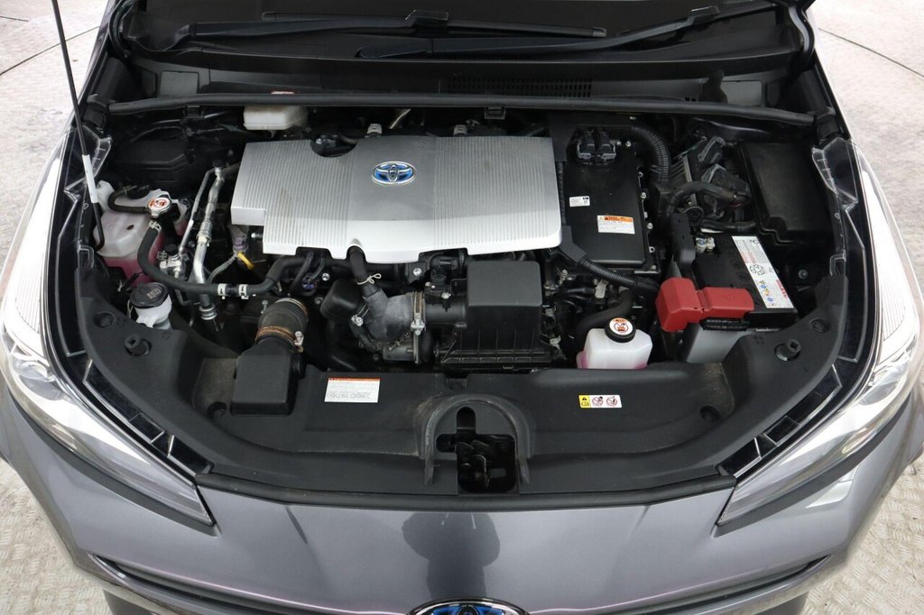Used Toyota Prius 2022 for sale - 76582776: Photo 29
