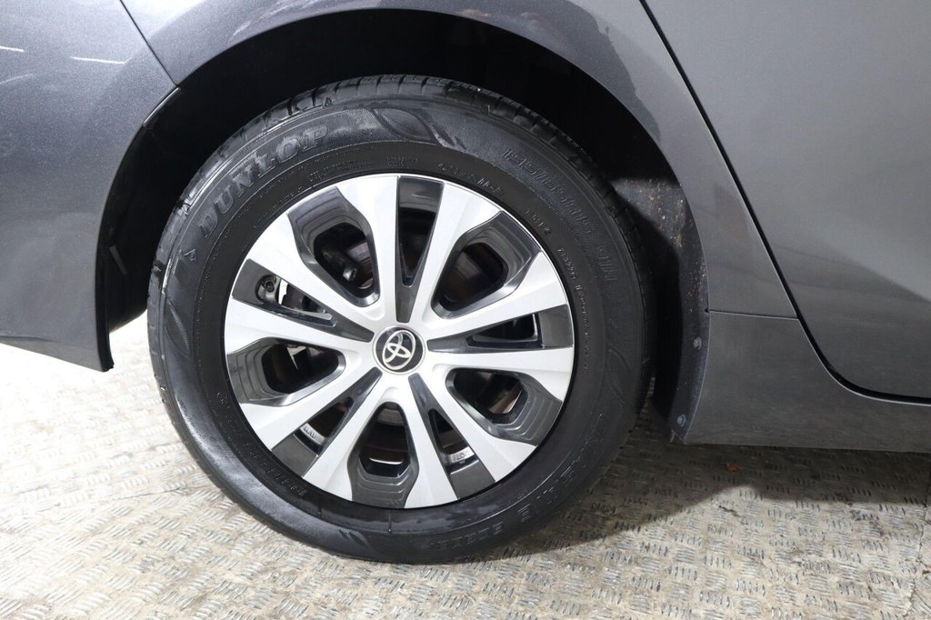 Used Toyota Prius 2022 for sale - 76582776: Photo 31
