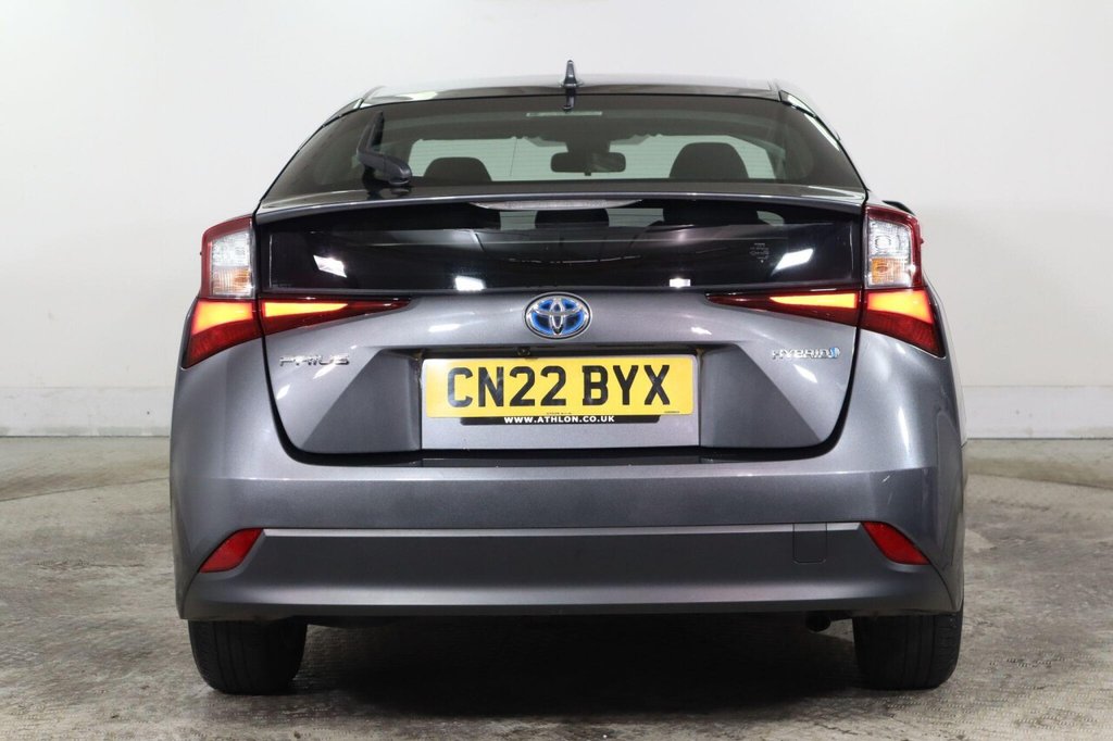 Used Toyota Prius 2022 for sale - 76582776: Photo 9