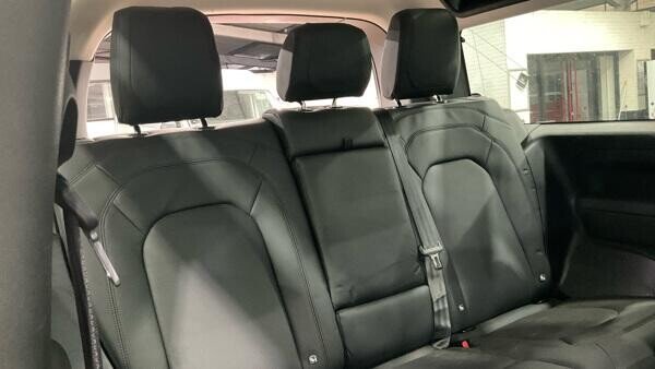 Used Land Rover Defender 2022 for sale - 77765357: Photo 12