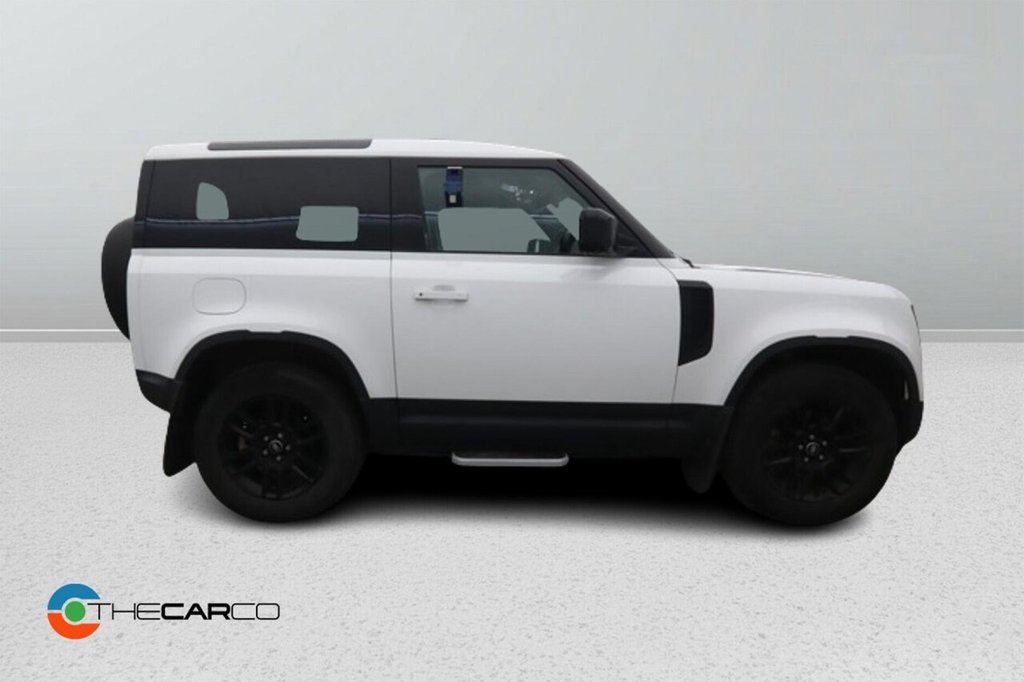 Used Land Rover Defender 2022 for sale - 77765357: Photo 5