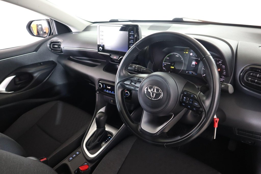 Used Toyota Yaris 2021 for sale - 76482520: Photo 12