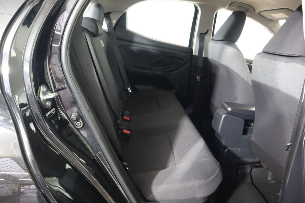 Used Toyota Yaris 2021 for sale - 76482520: Photo 16