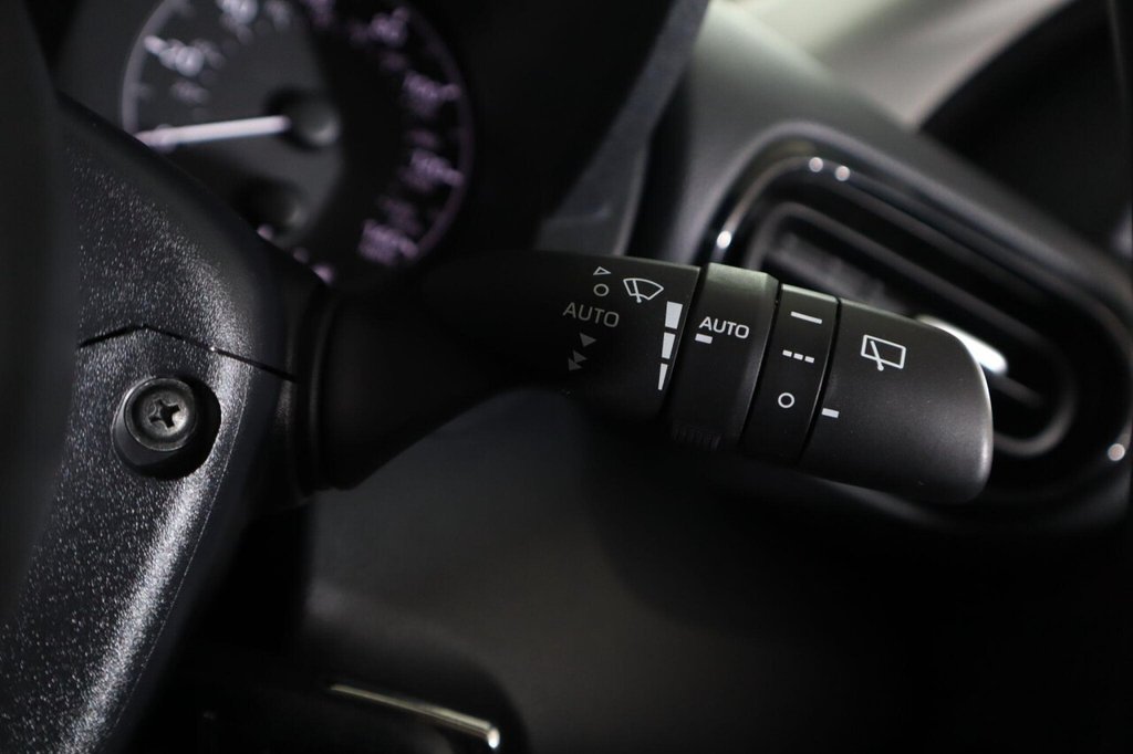 Used Toyota Yaris 2021 for sale - 76482520: Photo 19