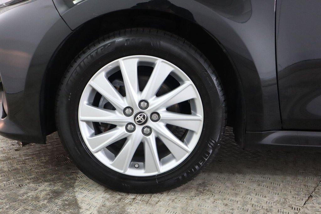 Used Toyota Yaris 2021 for sale - 76482520: Photo 30