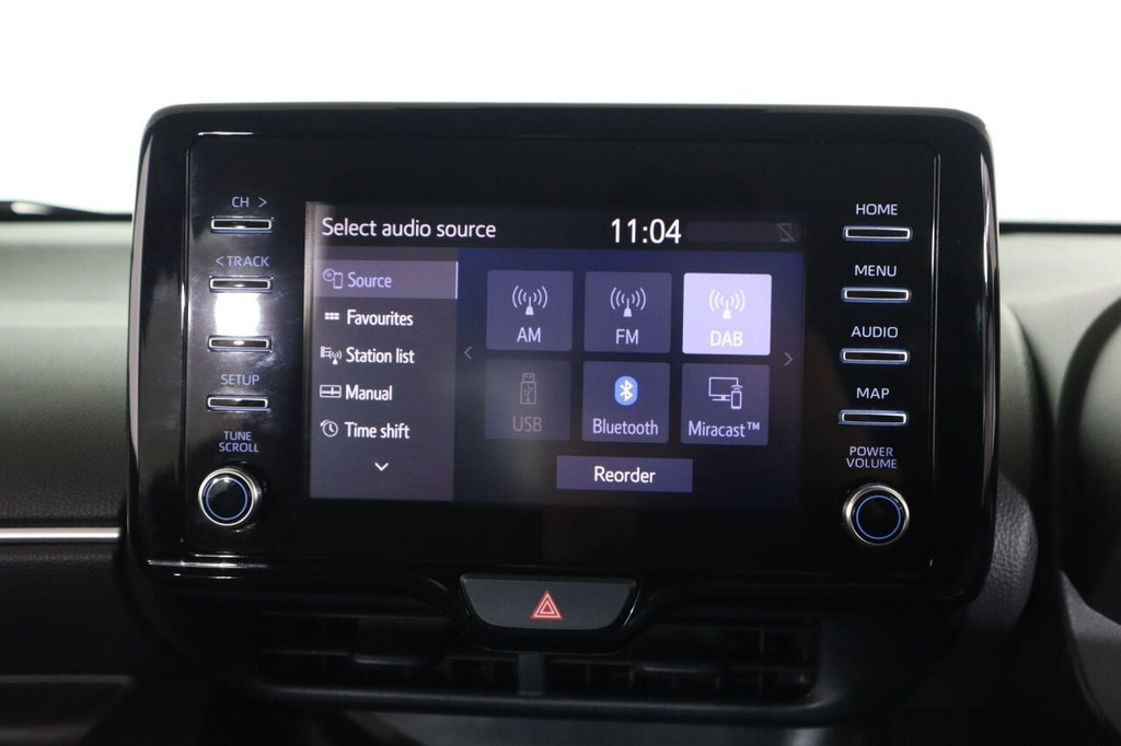 Used Toyota Yaris 2021 for sale - 76482520: Photo 32