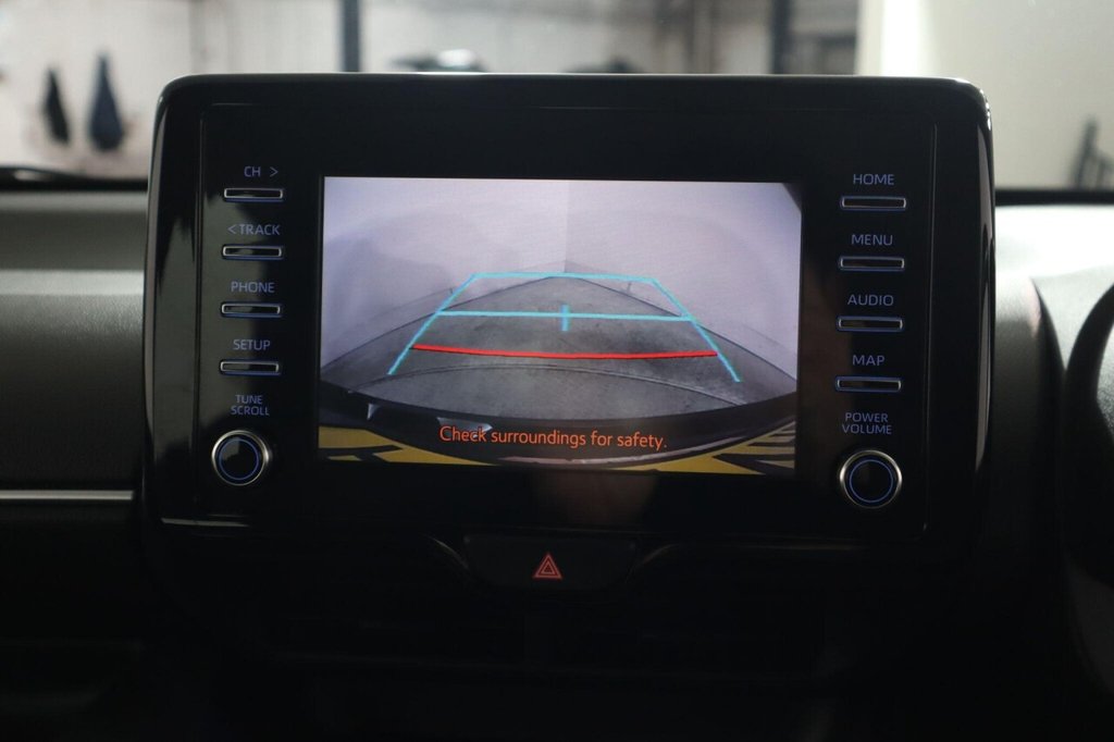 Used Toyota Yaris 2021 for sale - 76482520: Photo 37