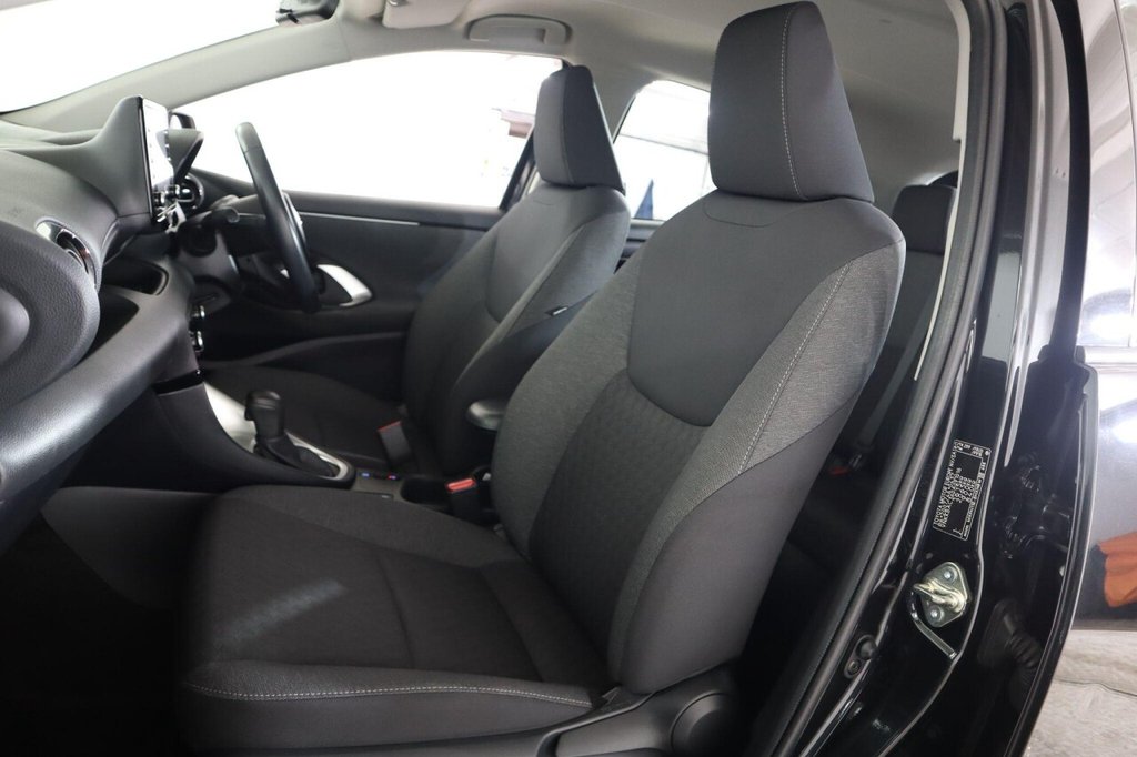 Used Toyota Yaris 2021 for sale - 76482520: Photo 41