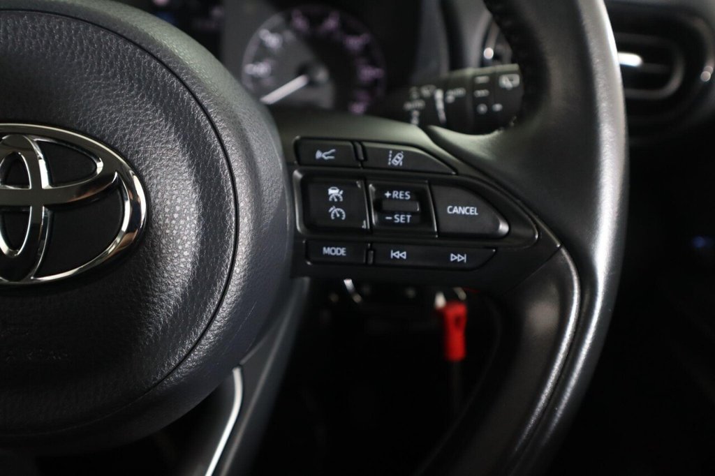 Used Toyota Yaris 2021 for sale - 76482520: Photo 43