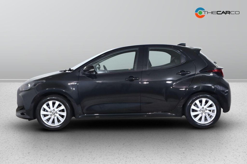 Used Toyota Yaris 2021 for sale - 76482520: Photo 8