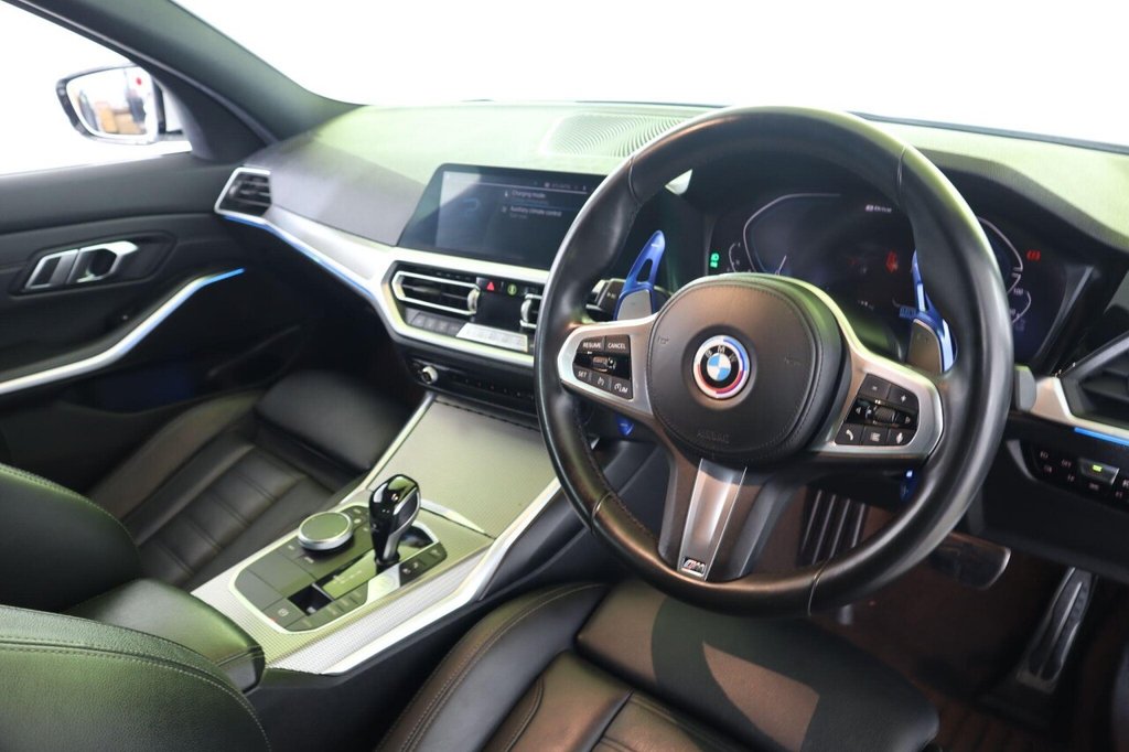 Used BMW 3 Series 2019 for sale - 77621370: Photo 11