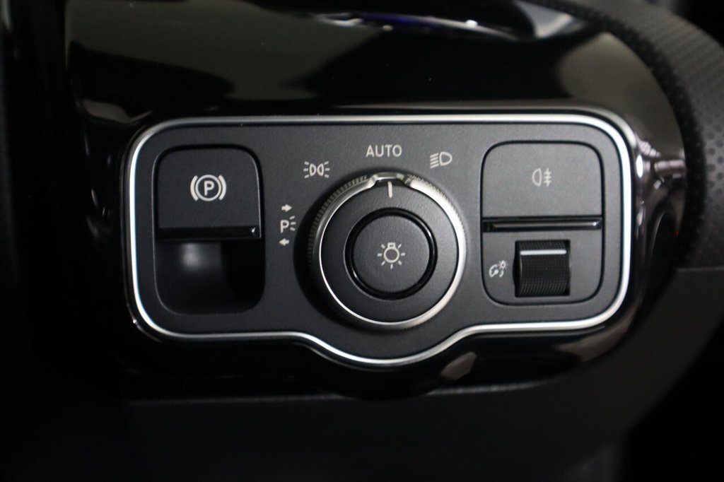Used Mercedes-Benz CLA 2023 for sale - 76333757: Photo 22