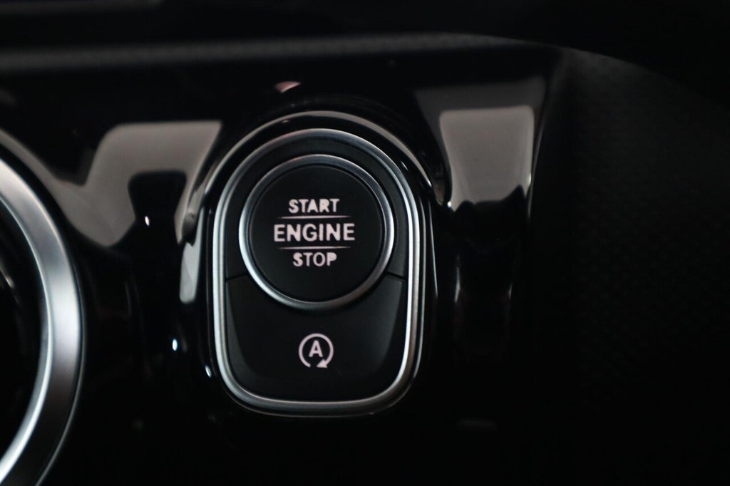 Used Mercedes-Benz A-Class 2019 for sale - 76386408: Photo 22