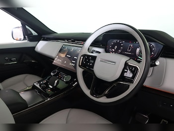 Used Land Rover Range Rover Sport 2023 for sale - 79142536: Photo