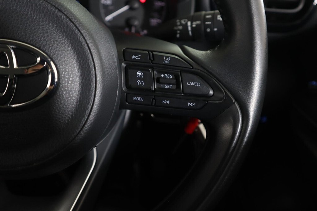 Used Toyota Yaris 2023 for sale - 76914792: Photo 18