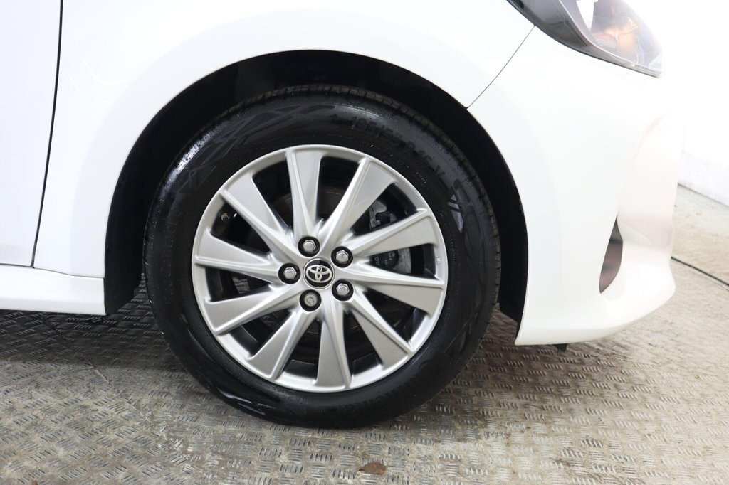 Used Toyota Yaris 2023 for sale - 76914792: Photo 28