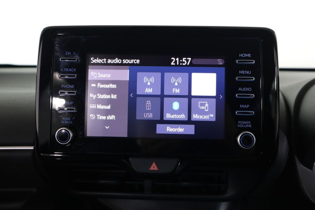 Used Toyota Yaris 2023 for sale - 76914792: Photo 33