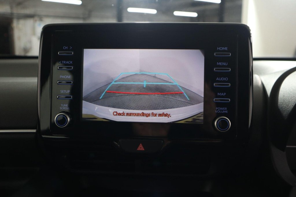 Used Toyota Yaris 2023 for sale - 76914792: Photo 38