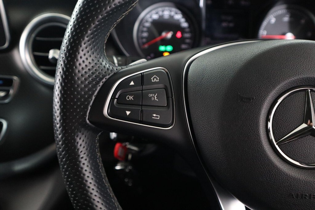 Used Mercedes-Benz V-Class 2019 for sale - 77341789: Photo 17