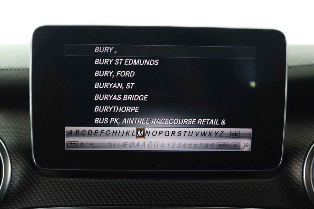 Used Mercedes-Benz V-Class 2019 for sale - 77341789: Photo 32