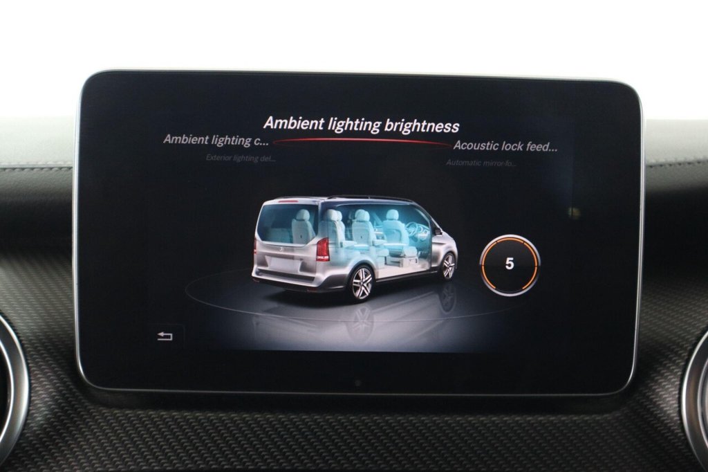 Used Mercedes-Benz V-Class 2019 for sale - 77341789: Photo 45