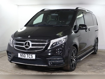 Used Mercedes-Benz V-Class 2019 for sale - 77341789: Photo