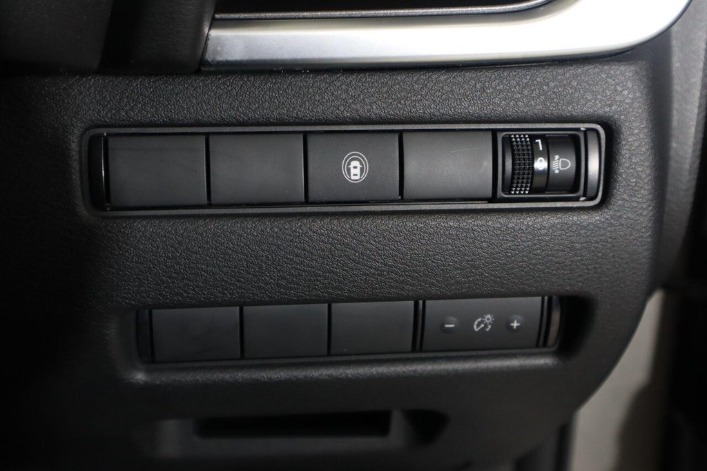 Used Nissan X-Trail 2023 for sale - 76617750: Photo 30