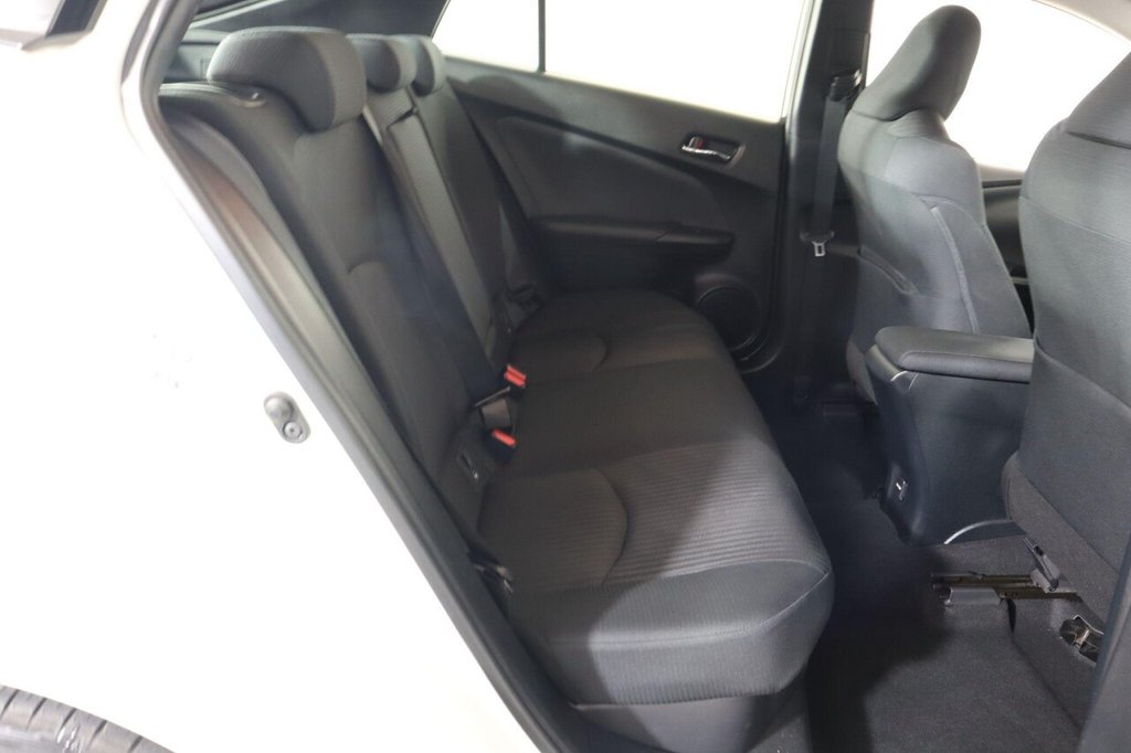 Used Toyota Prius 2021 for sale - 76439180: Photo 13