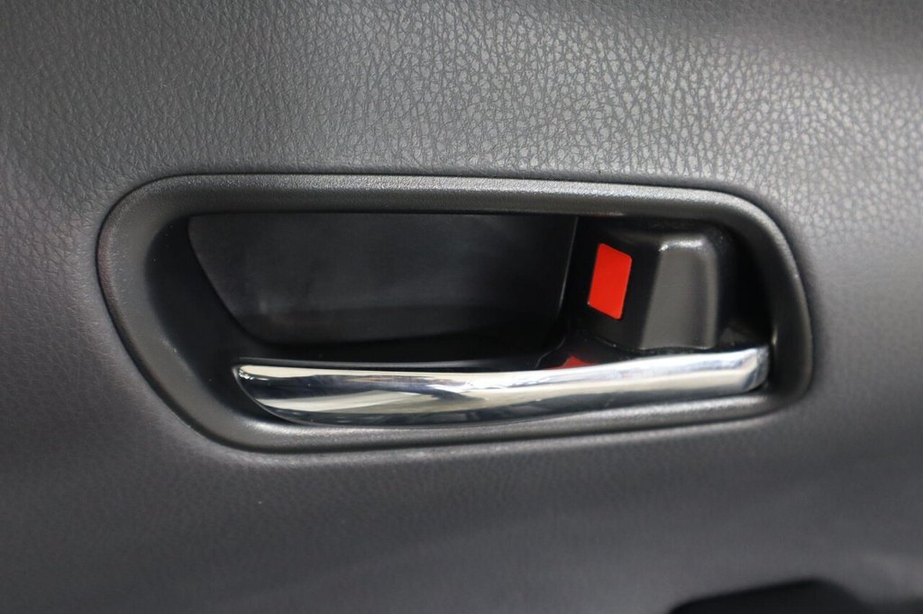 Used Toyota Prius 2021 for sale - 76439180: Photo 24