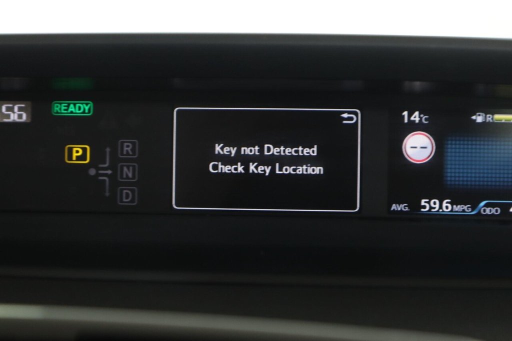 Used Toyota Prius 2021 for sale - 76439180: Photo 31