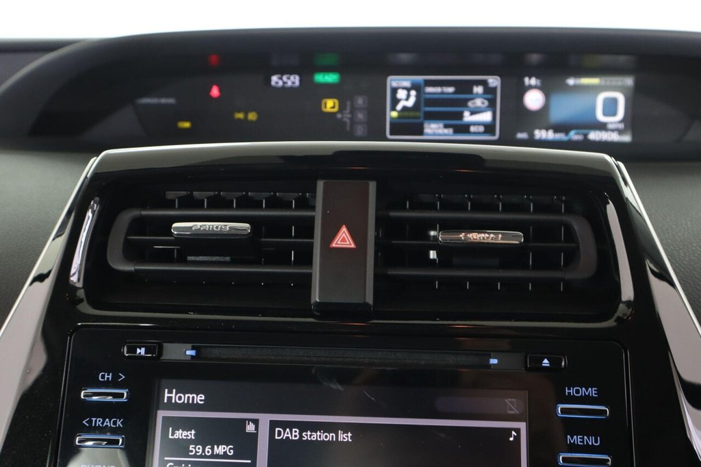 Used Toyota Prius 2021 for sale - 76439180: Photo 34