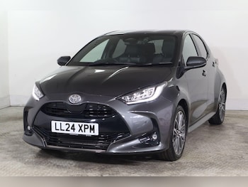 Used Toyota Yaris 2024 for sale - 78943737: Photo