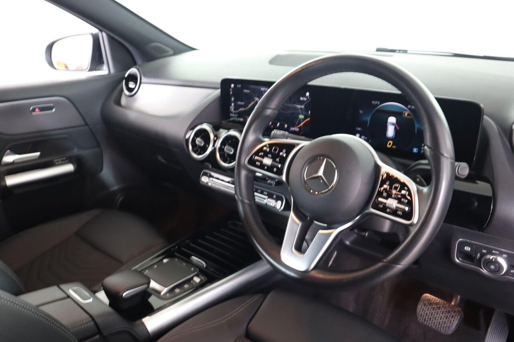 Used Mercedes-Benz GLA 2023 for sale - 77991490: Photo 11